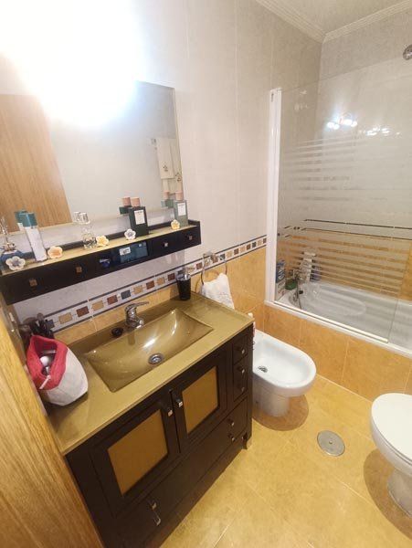 Segundo cuarto de baño