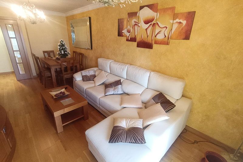 Salón vivienda en Arroyo